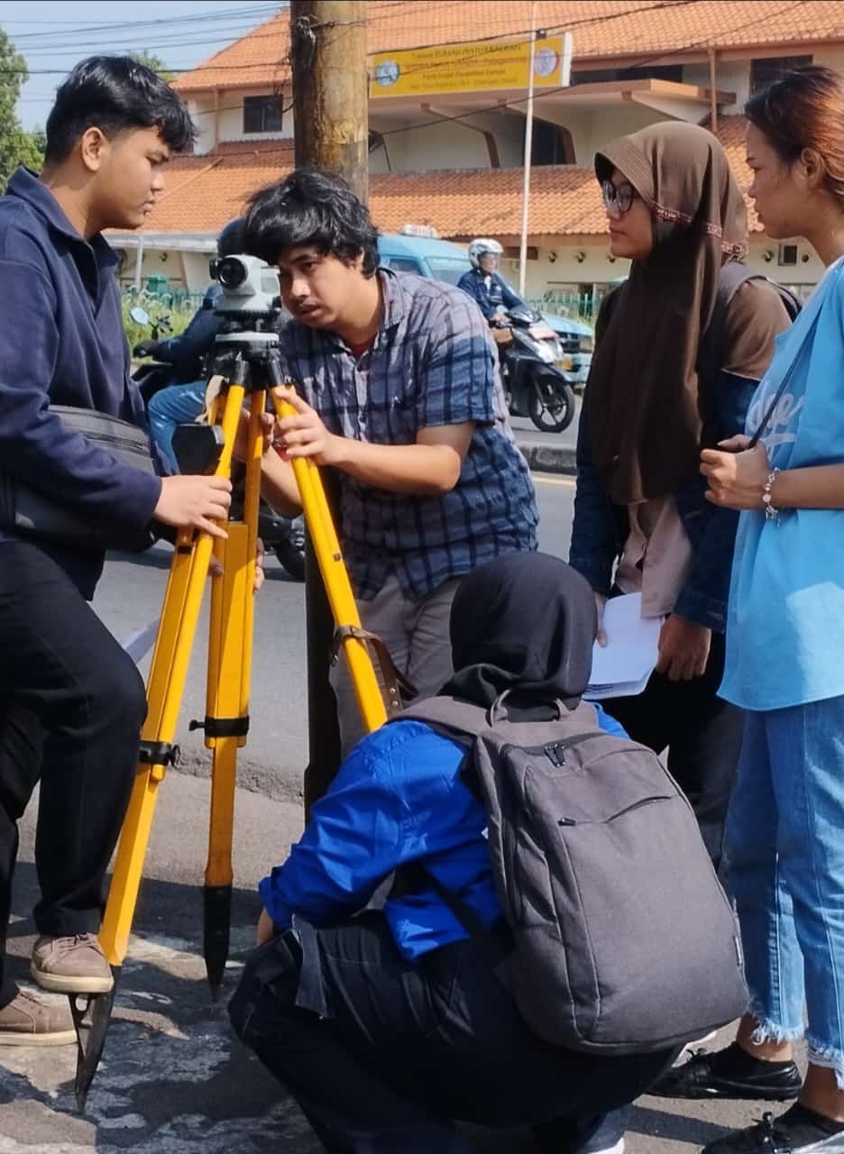 Seminar Kerjasama BEM Fakultas Psikologi Universitas Jayabaya dengan BEM Institut Bisnis Nusantara (IBN) : “Quarter Life Crisis: Overcoming Anxiety to Learn about Your Self”